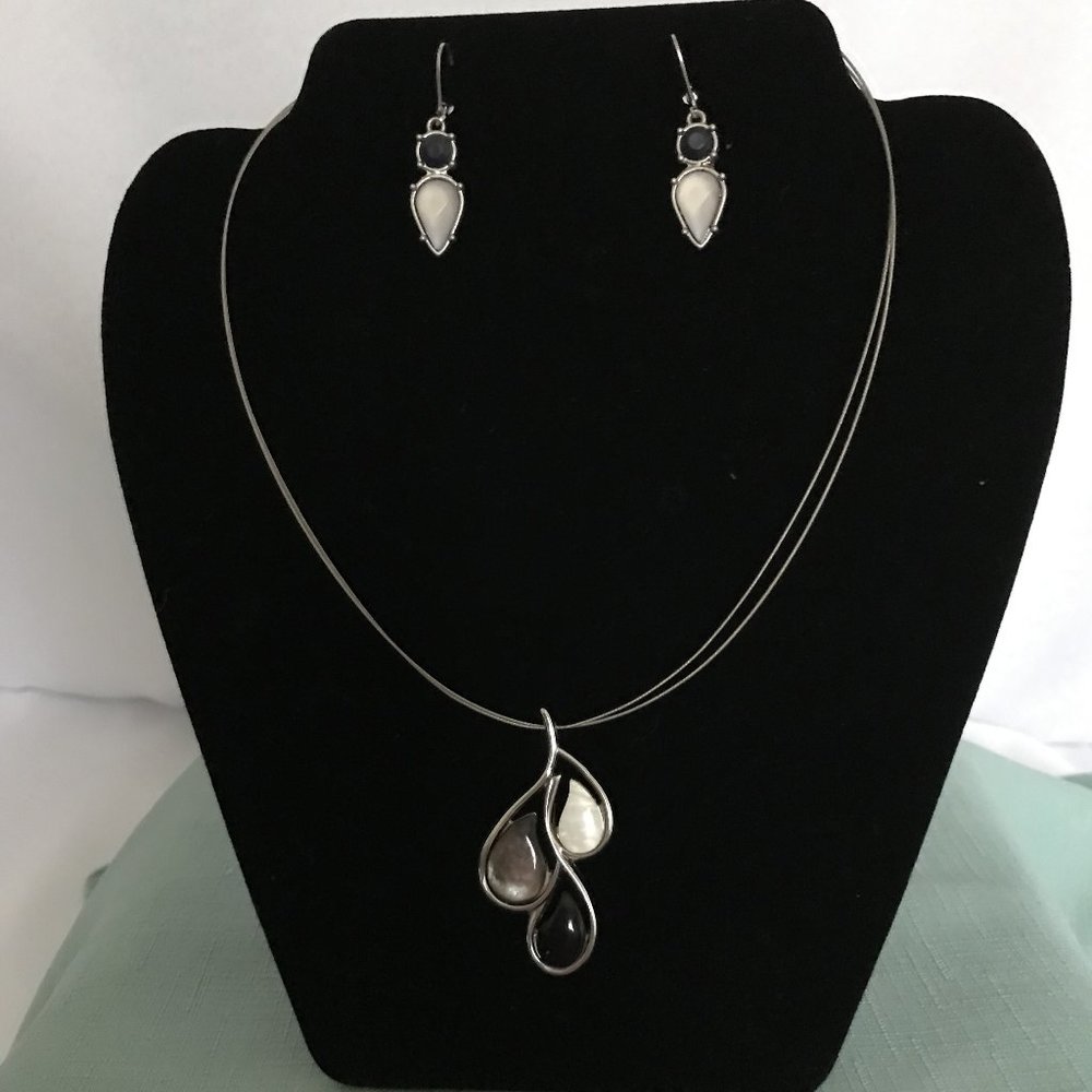 Lia Sophia Necklace & Earring Set